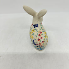 Load image into Gallery viewer, Hare Figurine - WK76