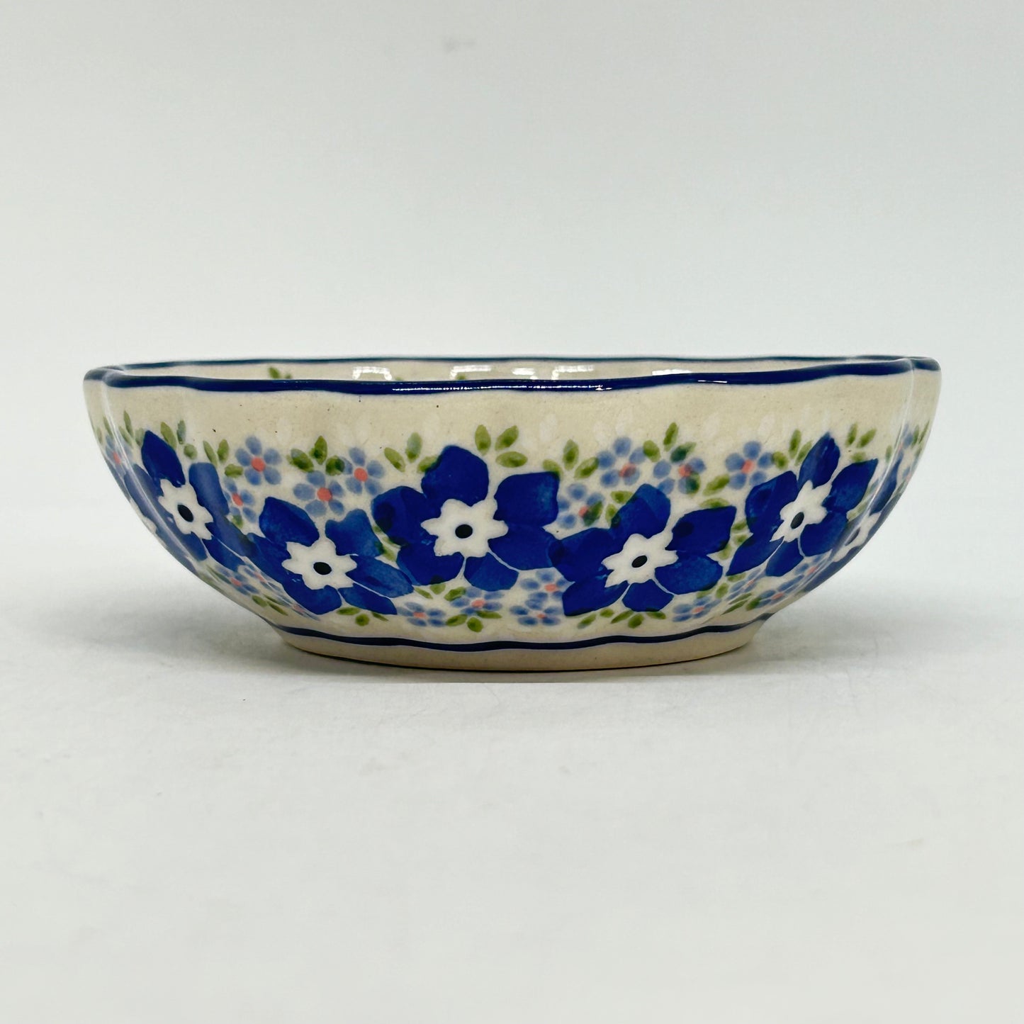 Scalloped Dish - PS28