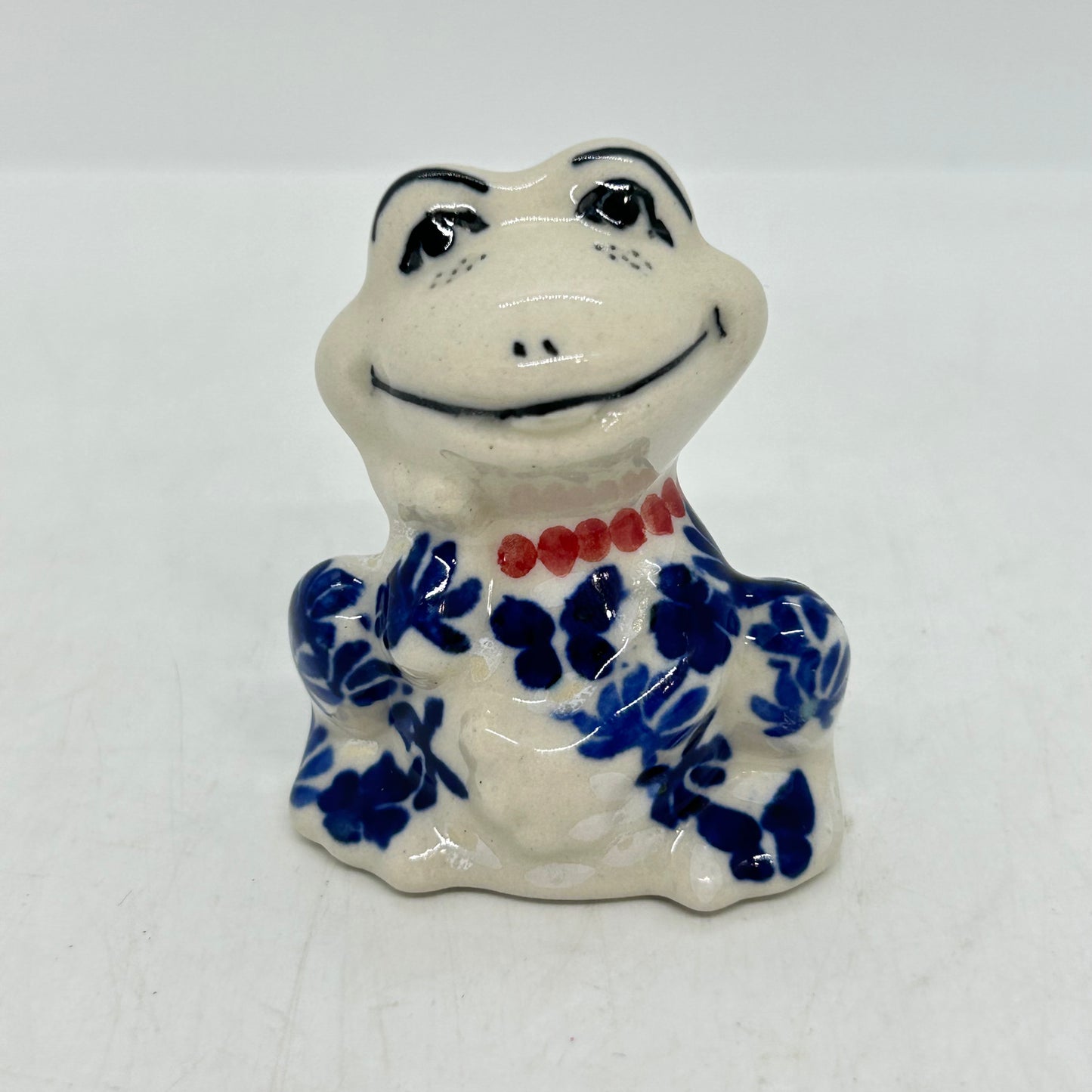 Girl Frog Figurine - 008 - U3