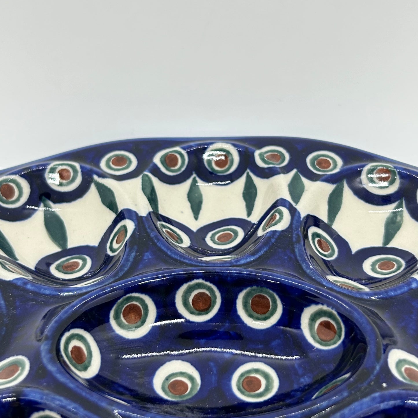 Large Egg Dish - D43