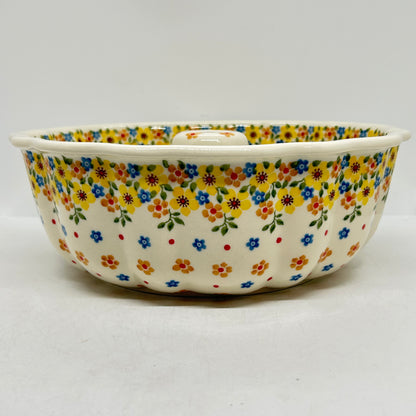 Baker ~ Bundt Pan - 2225 - T3!