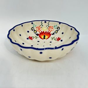 Scalloped Dish - GP24