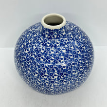 Load image into Gallery viewer, Squat Vase - 2396X - T3!