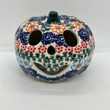 Load image into Gallery viewer, A442 Small Pumpkins  - D35