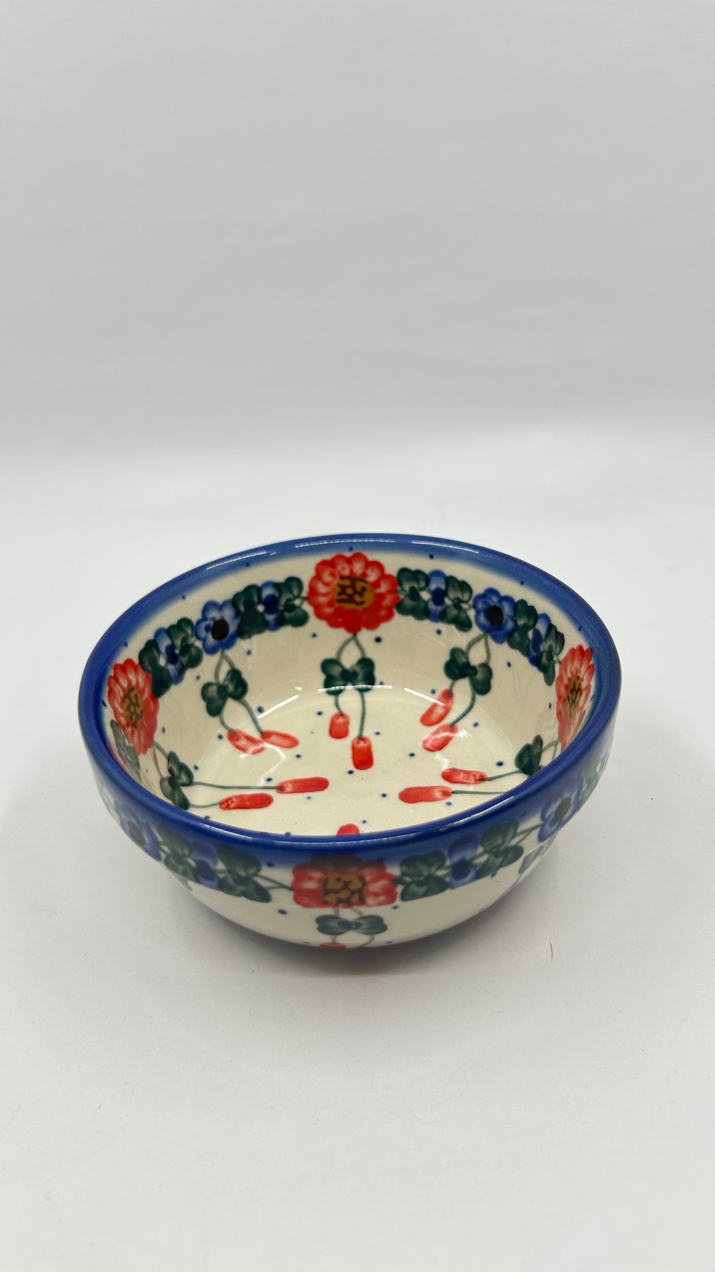 Ice Cream Bowl With Rim - D10