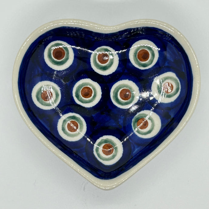 A7 Saucer Heart - D43