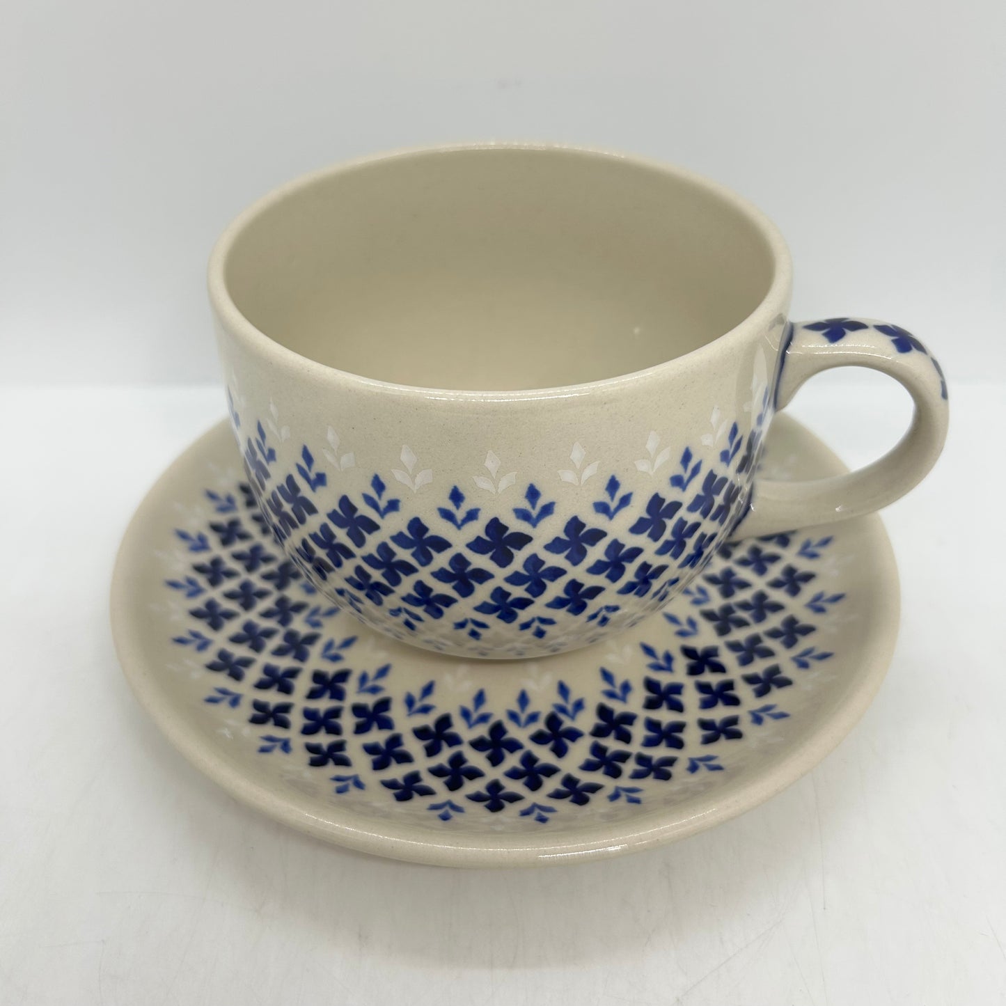 Oversized Mug with Saucer - 004 - U2