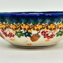 Load image into Gallery viewer, Scalloped Bowl - U1046