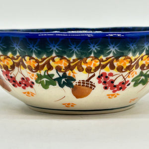 Scalloped Bowl - U1046