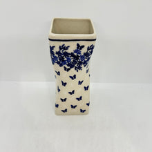 Load image into Gallery viewer, Lady Blue Twisted Vase - 008 - U3