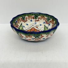 Load image into Gallery viewer, Scalloped Bowl - U1121