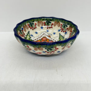 Scalloped Bowl - U1121