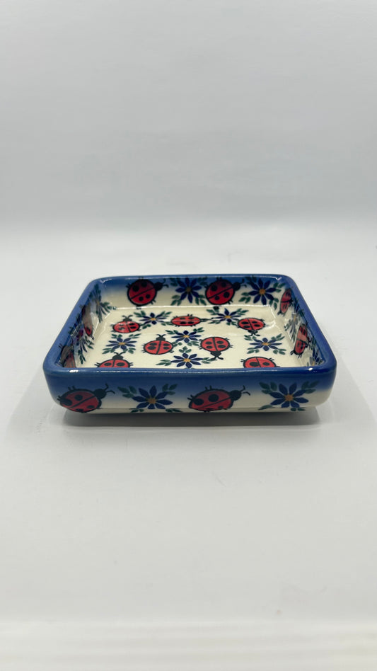 4.75" Square Bowl - D18