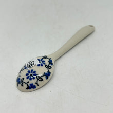 Load image into Gallery viewer, 592 ~ Spoon ~ Small ~ 5.25&quot;  ~ 2158 - T3!