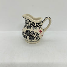 Load image into Gallery viewer, Creamer - 011 - U3