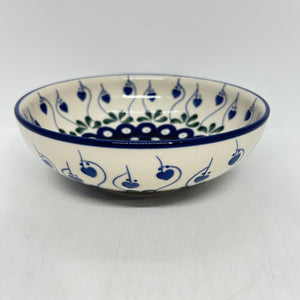 Bowl ~ Soup/Salad ~ 6.75 inch ~ Bleeding Heart