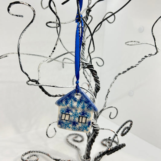 Flat Christmas House Ornament  P-CH