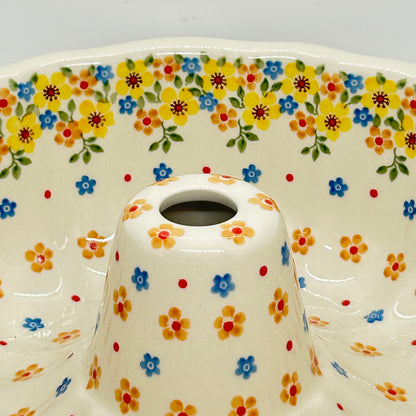 Baker ~ Bundt Pan - 2225 - T3!