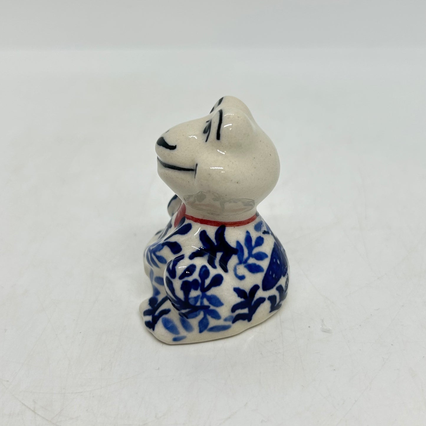 Boy Frog Figurine - 017 - U4