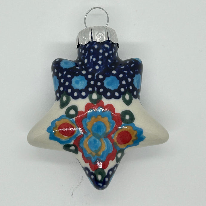 A489 Star Ornament - D82