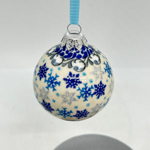 2.5" Kalich Round Ornament - Snowflakes