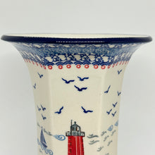 Load image into Gallery viewer, Vase ~  9.25&quot;  ~ U5164 ~ U3!