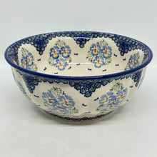 Load image into Gallery viewer, Medium Mixing Bowl  - 00BR