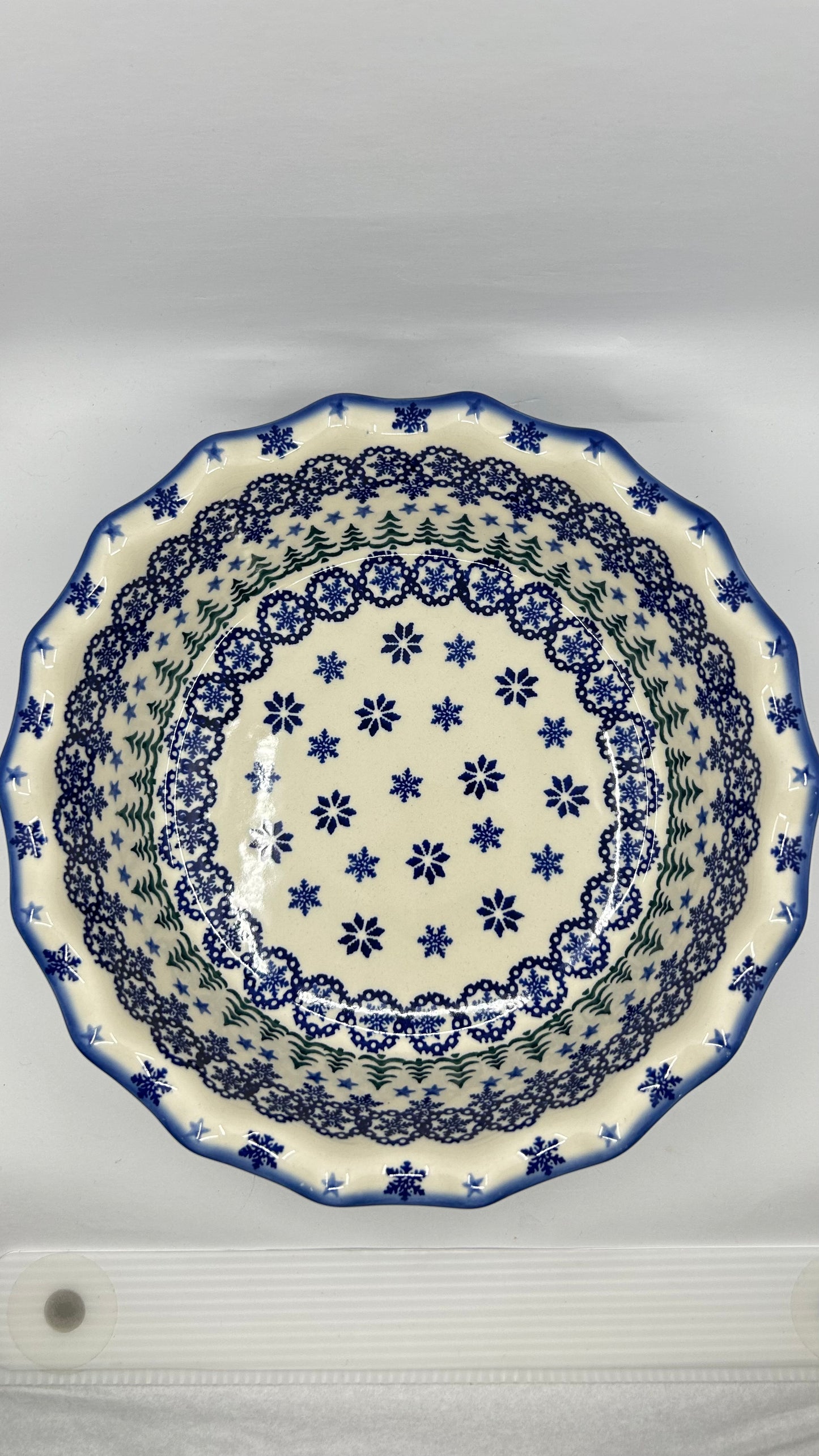 A185 Wavy Pie Plate  - D85