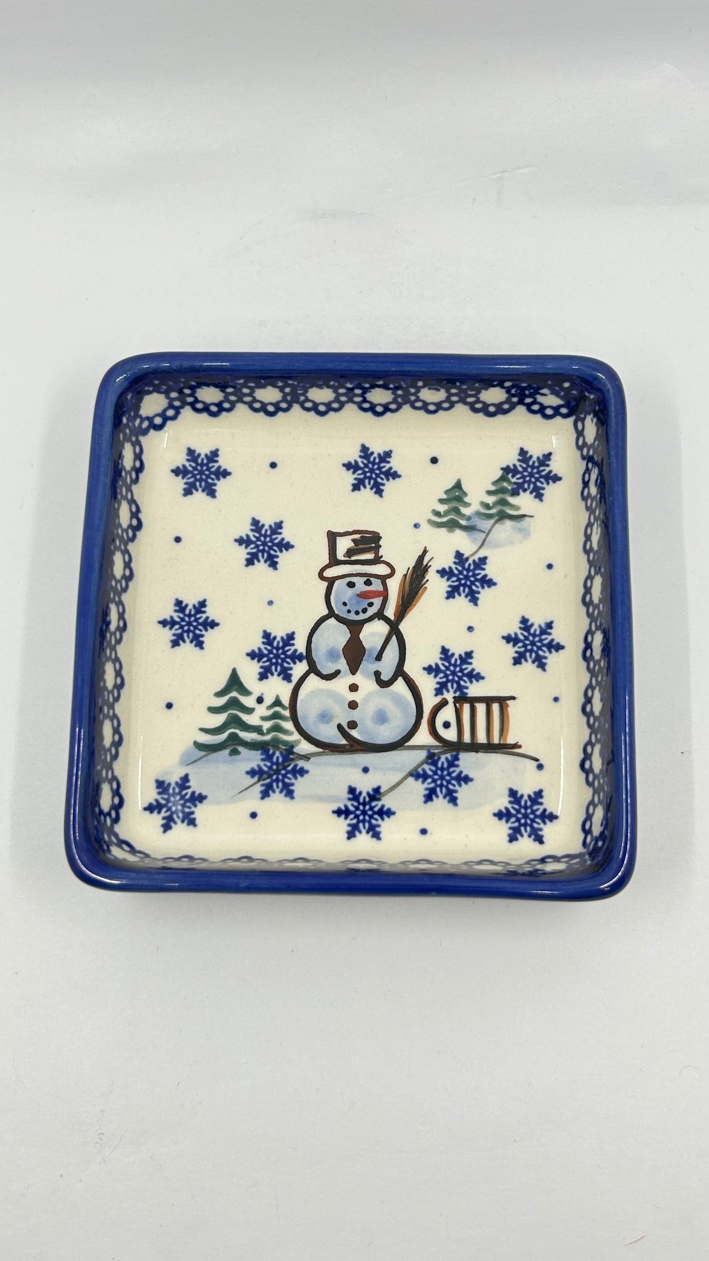 4.75" Square Bowl - D33