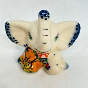 Sitting Elephant - U-PK1