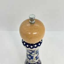 Load image into Gallery viewer, Light Wood Spice Grinder - PS28