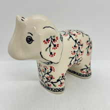 Load image into Gallery viewer, Elephant Figurine - DPGJ