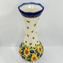 Load image into Gallery viewer, Narrow Neck Vase -A580