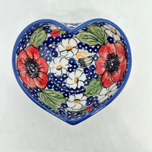 Load image into Gallery viewer, Heart Bowl - IM02