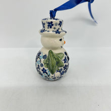 Load image into Gallery viewer, Ornament Snowman with Tree - AS45