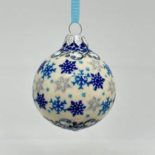 Load image into Gallery viewer, 2.5&quot; Kalich Round Ornament - Snowflakes