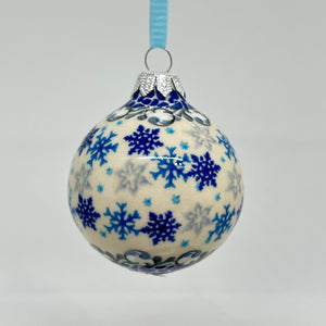 2.5" Kalich Round Ornament - Snowflakes