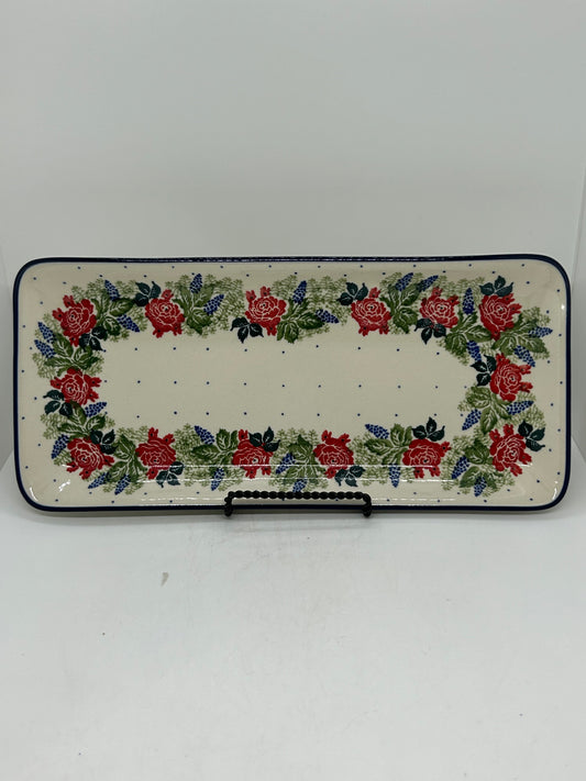 584 ~ Scalloped Tray ~ 6" x 13" ~ 1958X - T4!