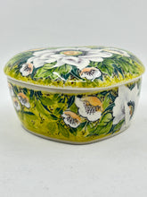 Load image into Gallery viewer, Heart Shaped Container ~ 4.5&quot; ~ L894