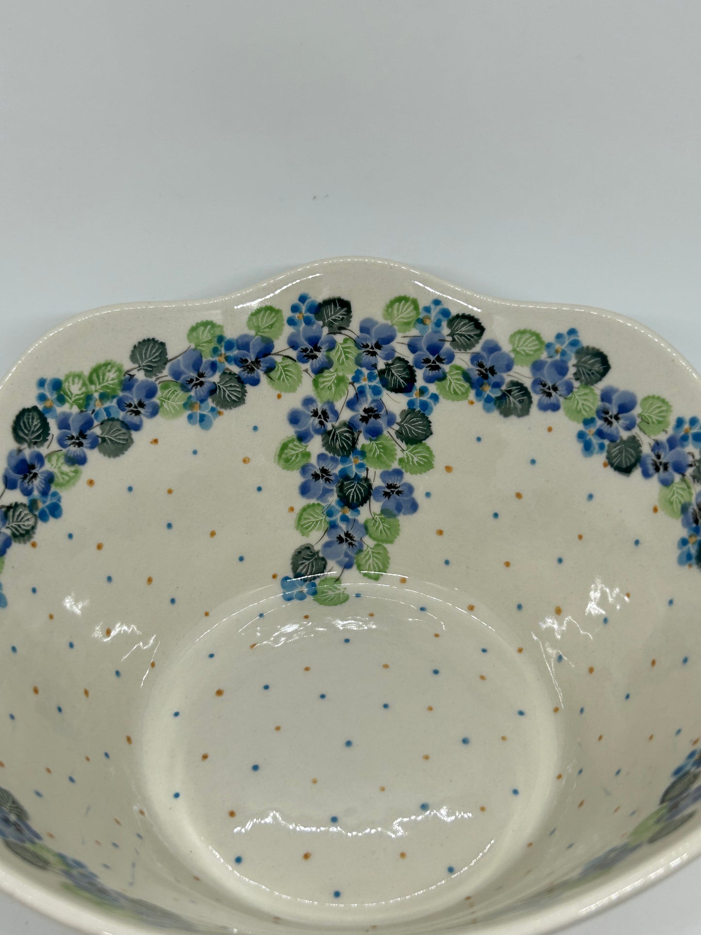 Bowl ~ Wavy Edge ~ Medium ~ 10 inch ~ 2339 - T3!