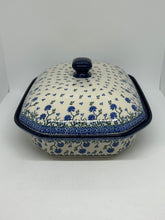 Load image into Gallery viewer, Baker ~ Covered Casserole ~ 9.5 x 12 inch ~ 1978X ~ T3!