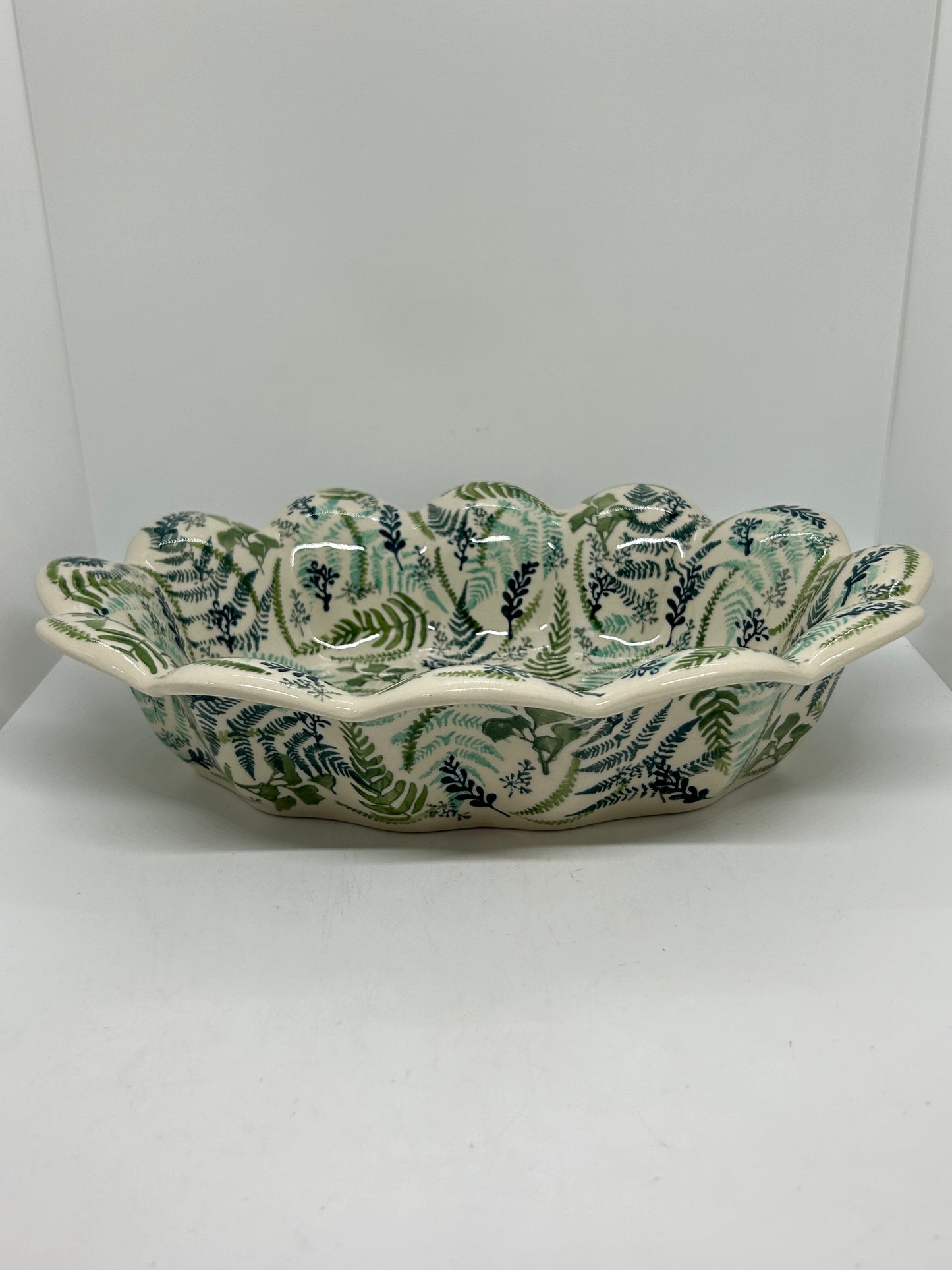 Wavy Edged Platter - GZ39