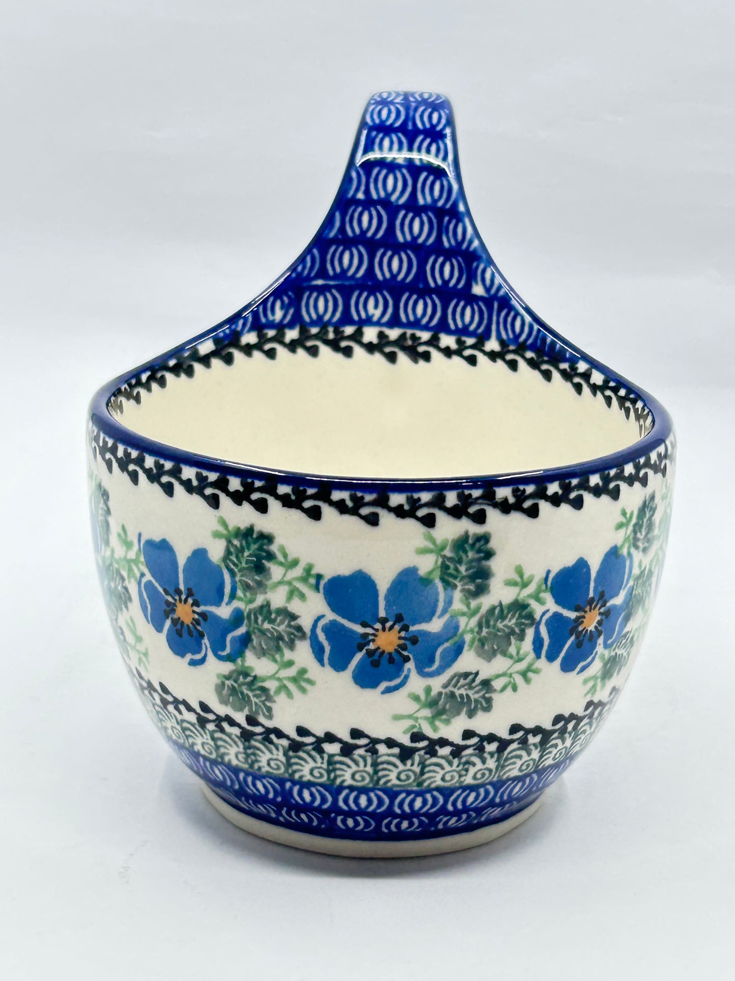 Bowl w/ Loop Handle ~ 16 oz ~ 1915X ~ T3*