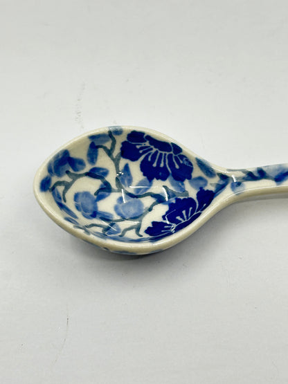 Spoon ~ Medium ~ 3427 - T4*