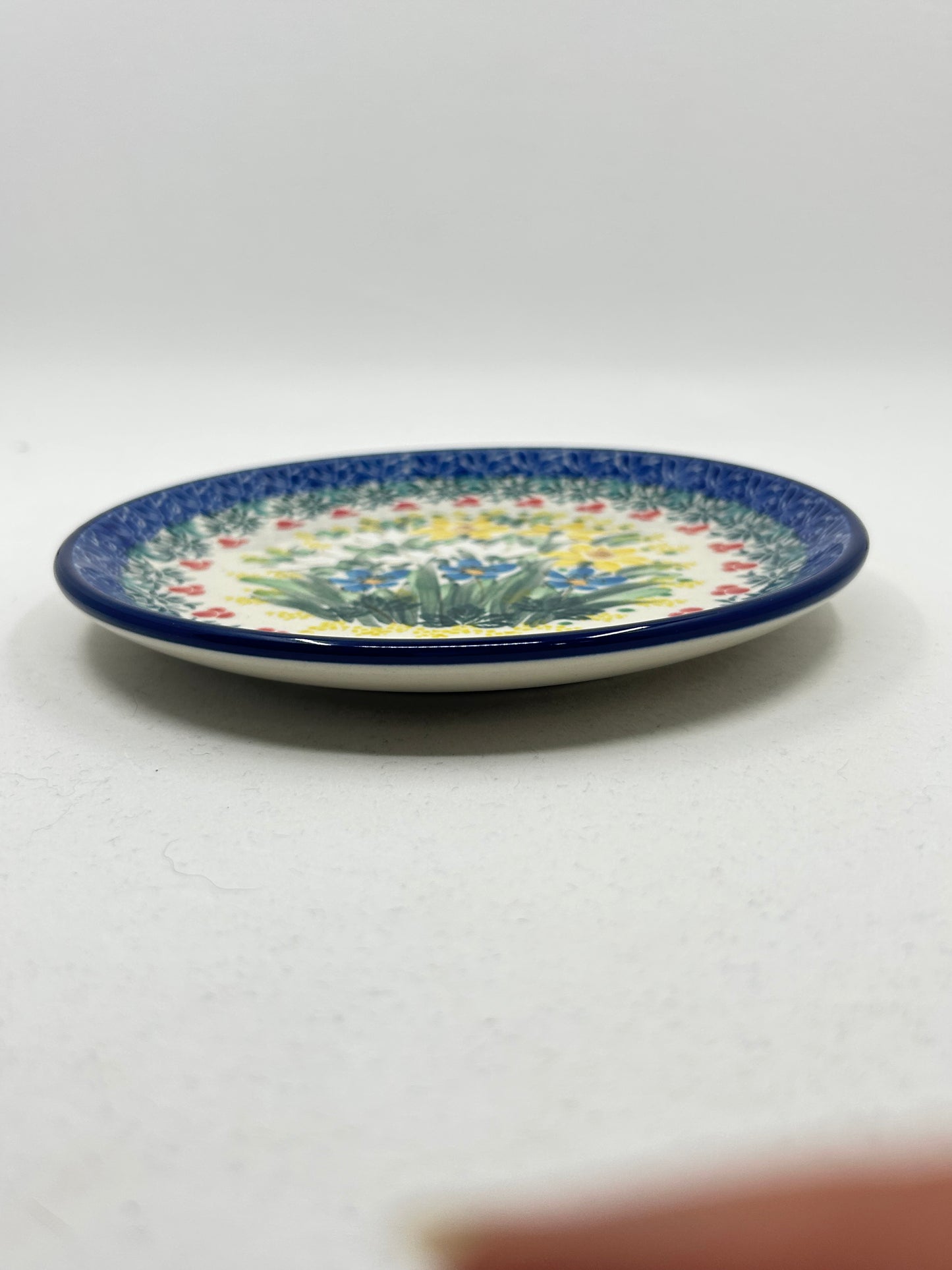 261 ~ Plate ~ Bread & Butter ~ 6.25" ~ U5131 ~ U4!