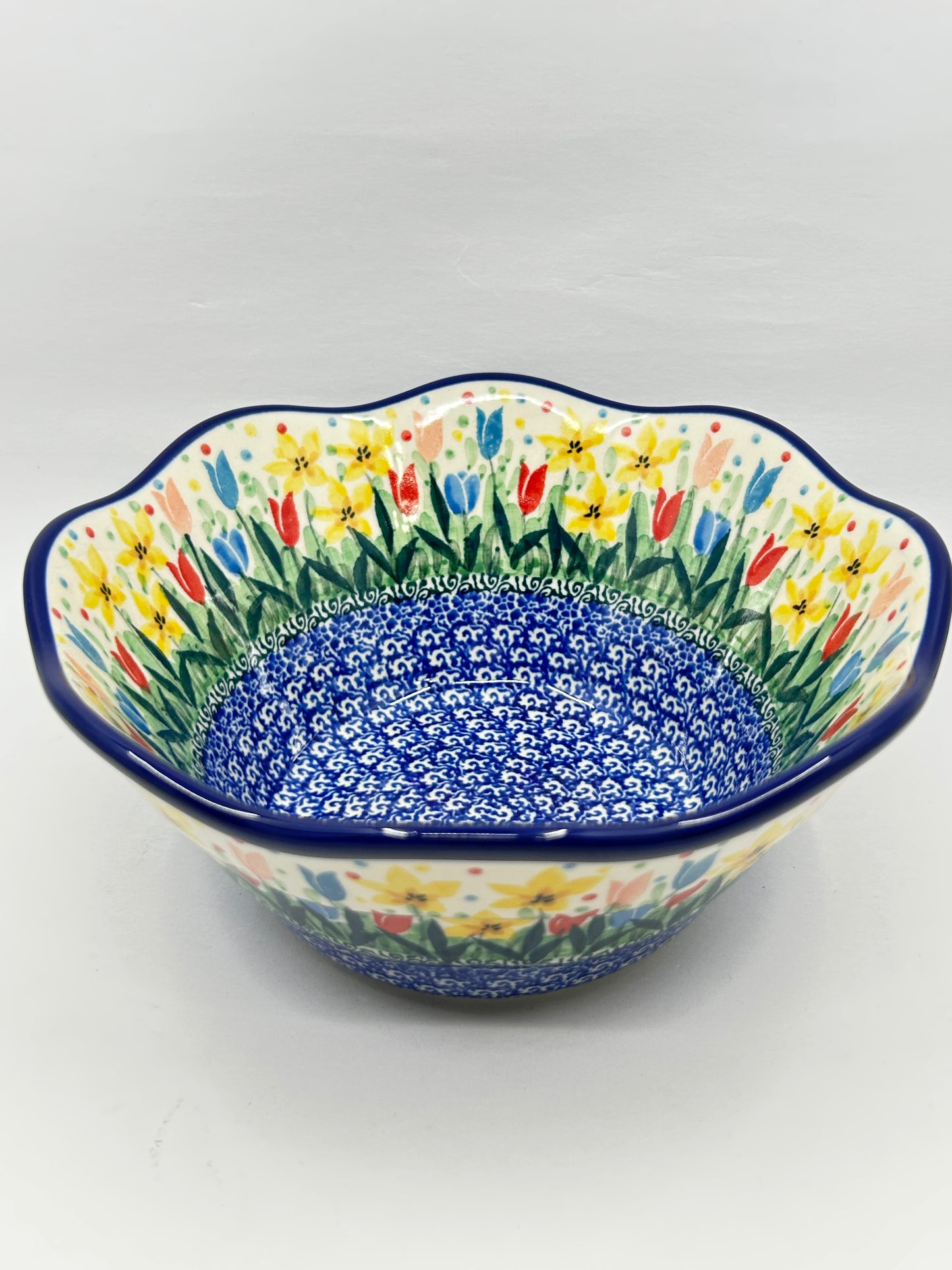 Bowl ~ Wavy Edge ~ Small ~ 8 inch ~ U5114 ~ U3*