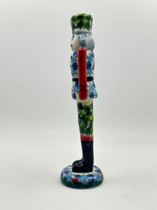 Nutcracker - P-CH3