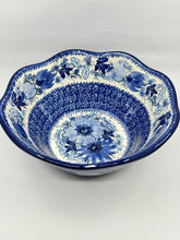 Load image into Gallery viewer, Bowl ~ Wavy Edge ~ Small ~ 8 inch ~ U5177 ~ U4*
