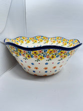 Load image into Gallery viewer, Bowl ~ Wavy Edge ~ Medium ~ 10 inch ~ 2225X ~ T3*