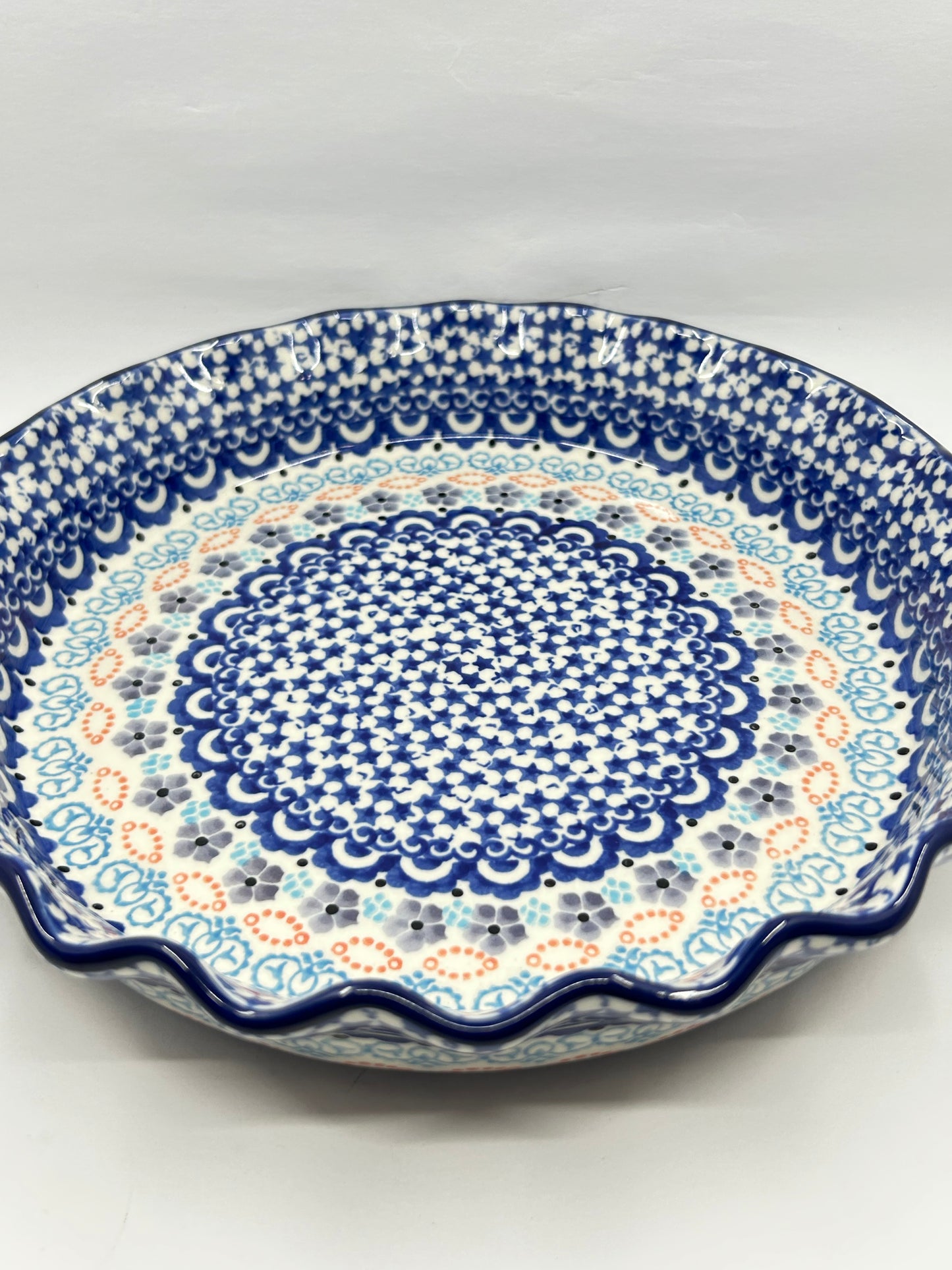 636 ~ Pie Plate ~ Fluted ~ 10" ~ 3363X - T4*